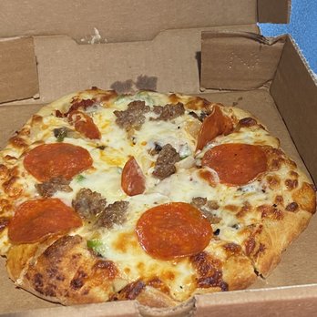 Binkie's Pizza & WIngs