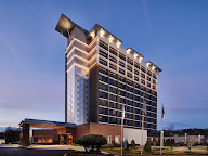 DoubleTree by Hilton Raleigh Crabtree Valley